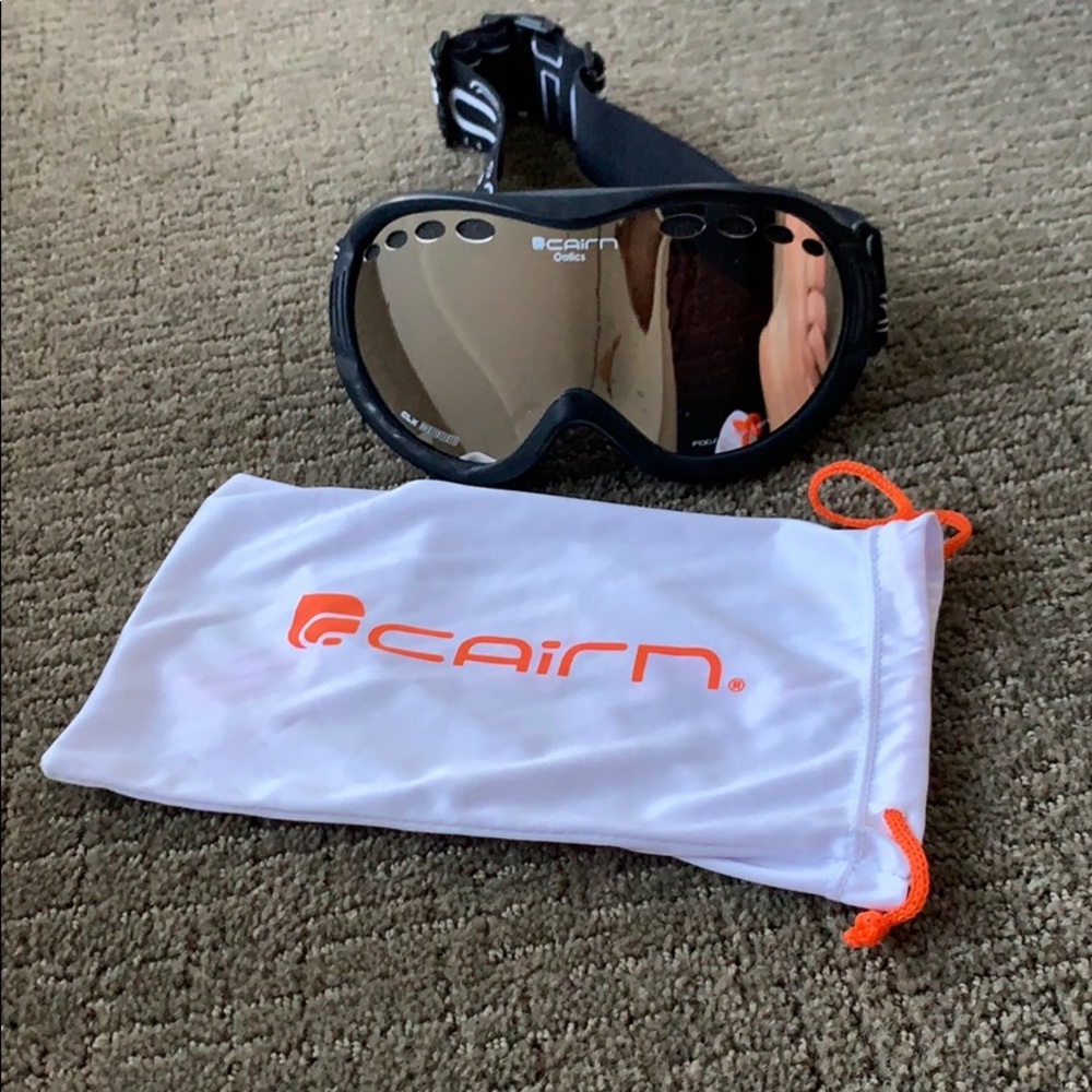 Cairn Ski/snowboarding goggles